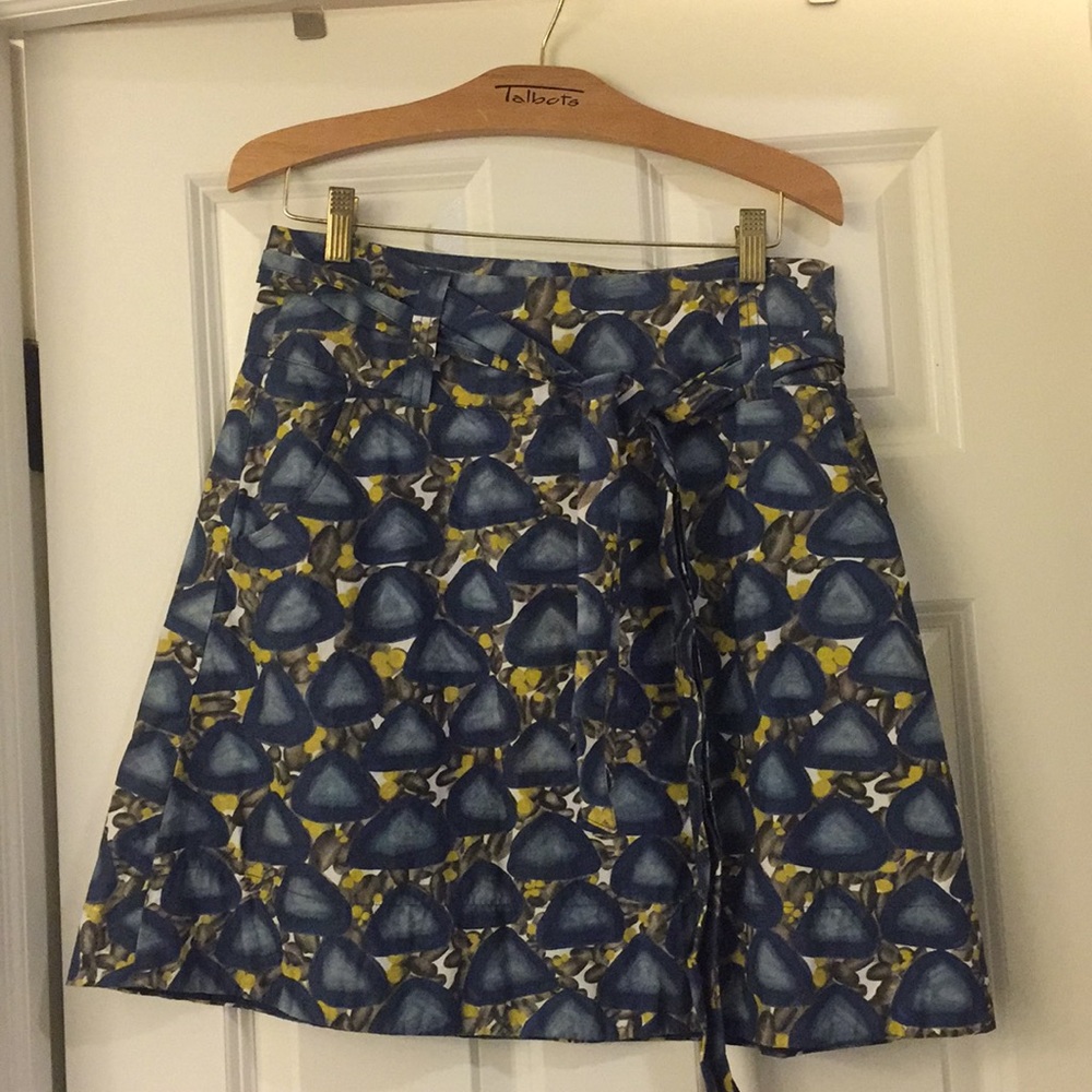 Anthropologie brand skirt